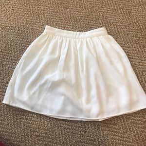 White skirt from Tobi